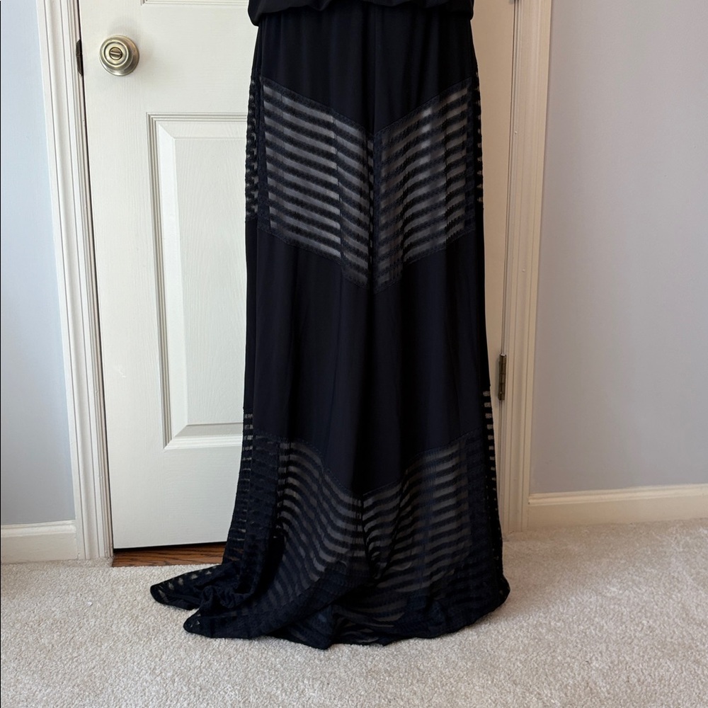 London Times Maxi High Neck Halter Sleeveless Black Chevrons Dress size 12 - Picture 6 of 10